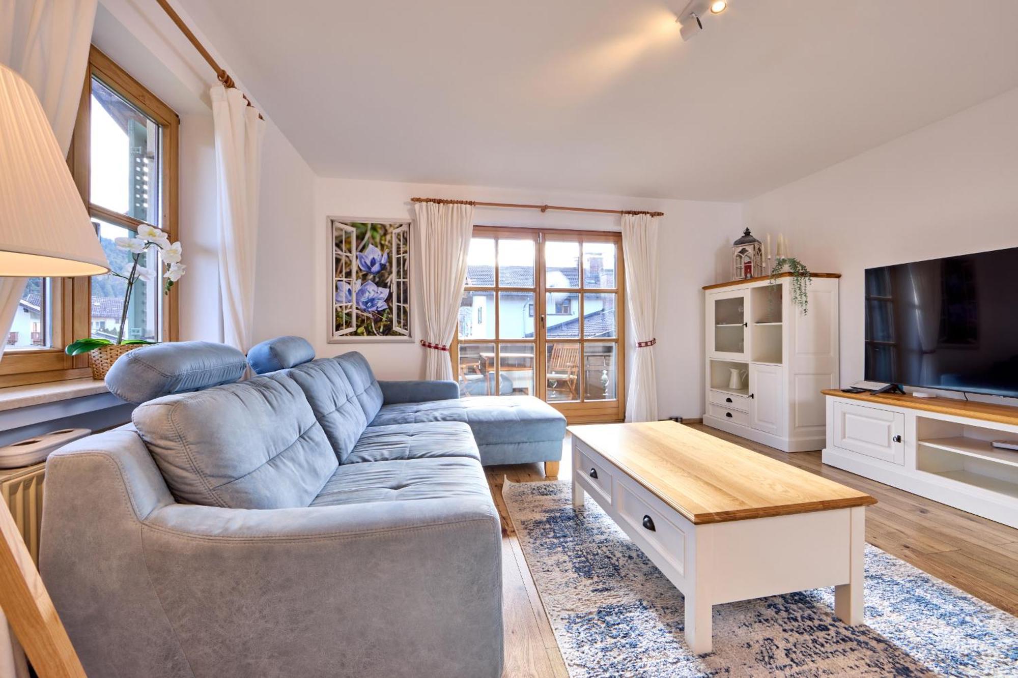 Alpenzauber Apartment Garmisch-Partenkirchen Bagian luar foto