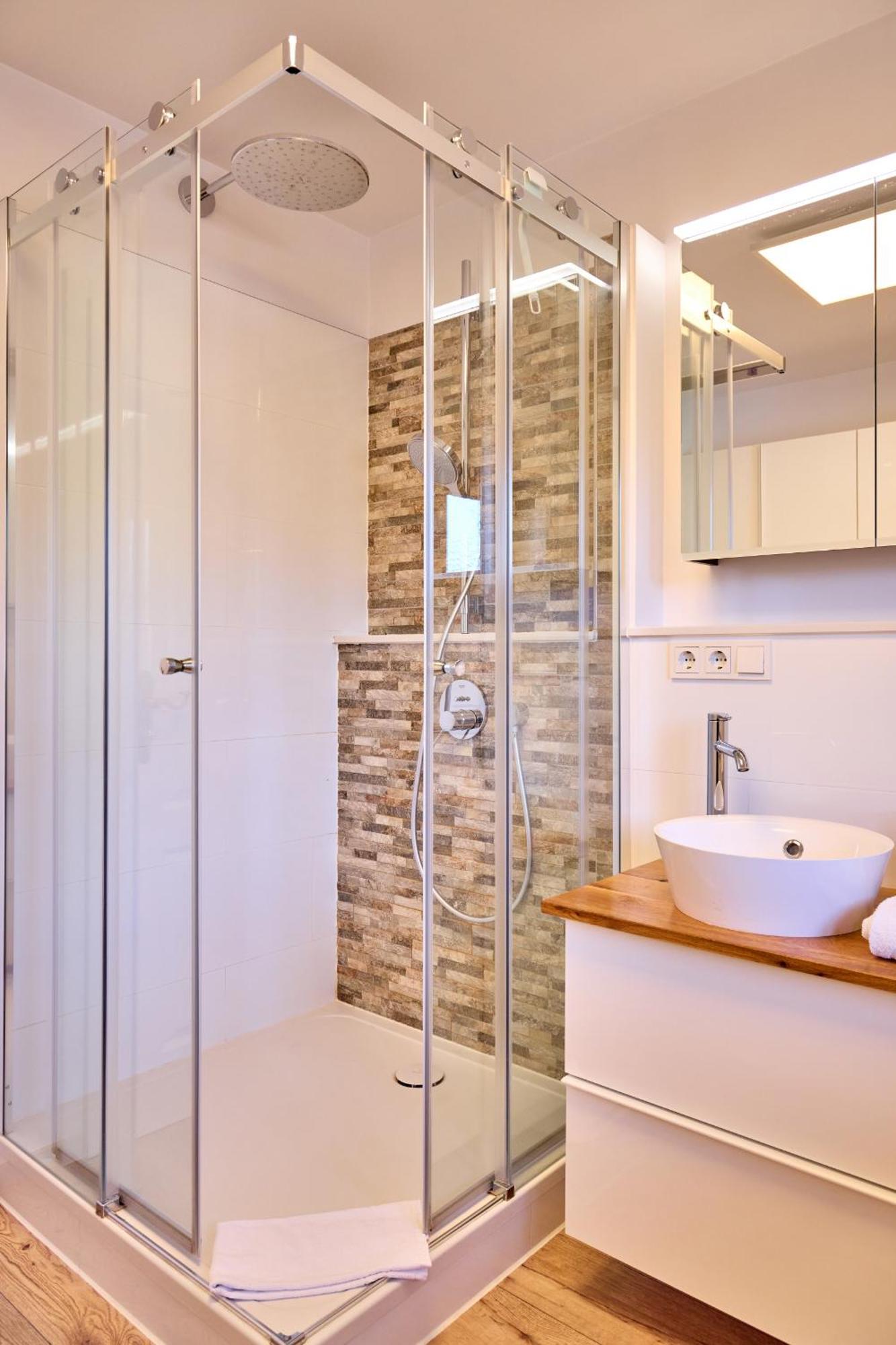 Alpenzauber Apartment Garmisch-Partenkirchen Bagian luar foto