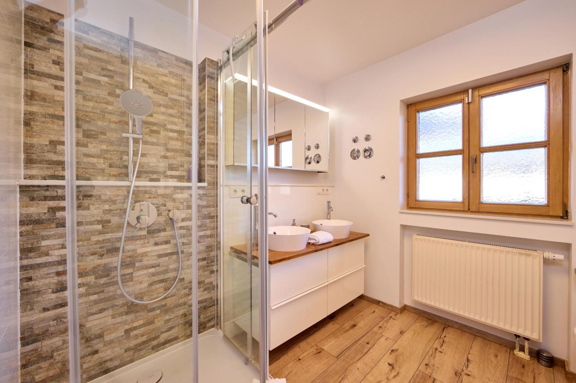 Alpenzauber Apartment Garmisch-Partenkirchen Bagian luar foto