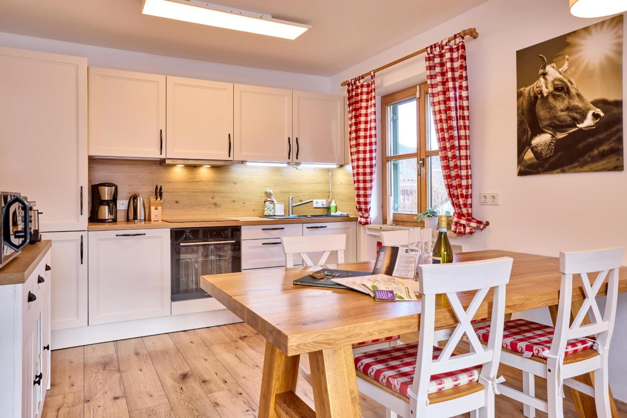 Alpenzauber Apartment Garmisch-Partenkirchen Bagian luar foto